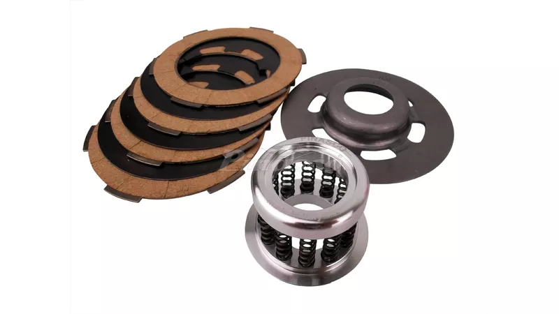 10429-pinasco-clutch-kit-light-12-springs-vespa-50-125-primavera-1.webp