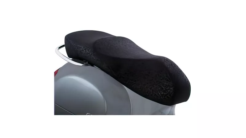 12721-piaggio-seat-vespa-gts-125-150cc-black-1.webp
