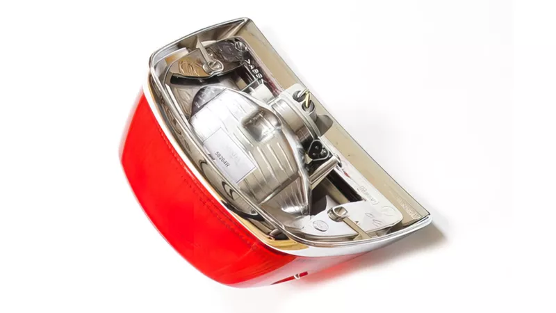 12754-tail-light-piaggio-vespa-s-50-150cc–1.webp