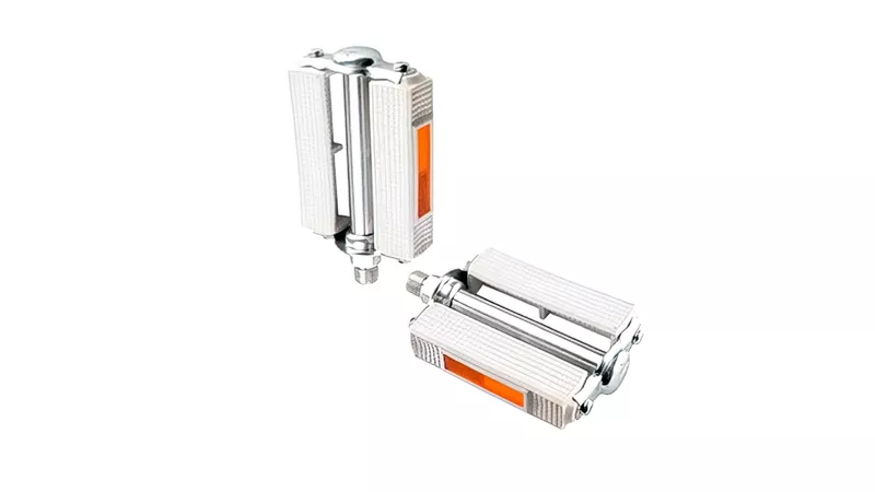 17191-pedals-white-peugeot-103-union-1.webp