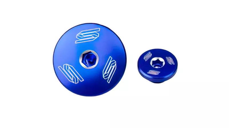 34742-engine-plug-oil-cap-scar-aluminium-yzf-250-450-blue-1.webp