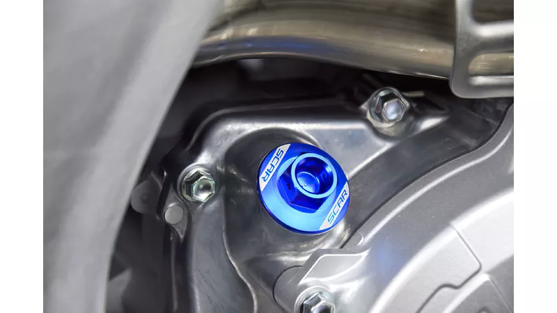 34750-oil-filler-cap-scar-aluminium-honda-yamaha-blue-1.webp