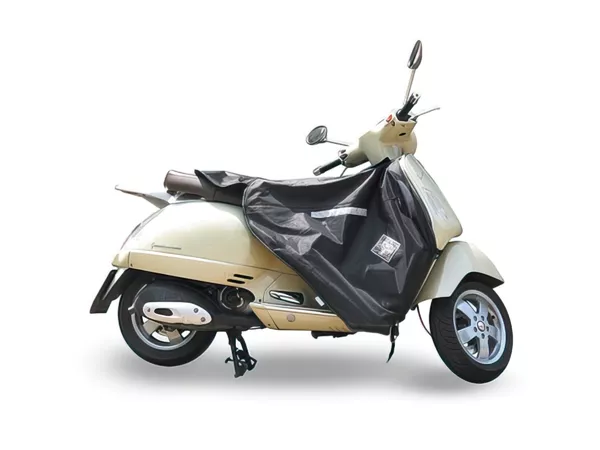 Tucano Urbano Leg Cover maxiscooter Piaggio Vespa GTS