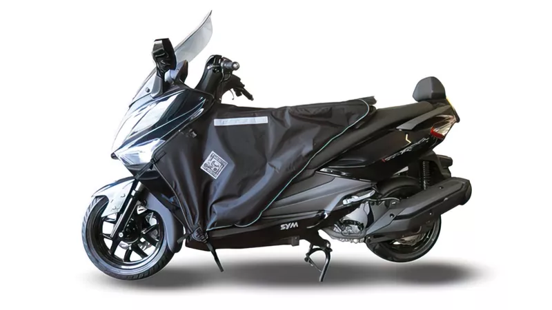 6621-tucano-urbano-leg-cover-maxiscooter-sym-gts-125-300cc-after-2012-1.webp