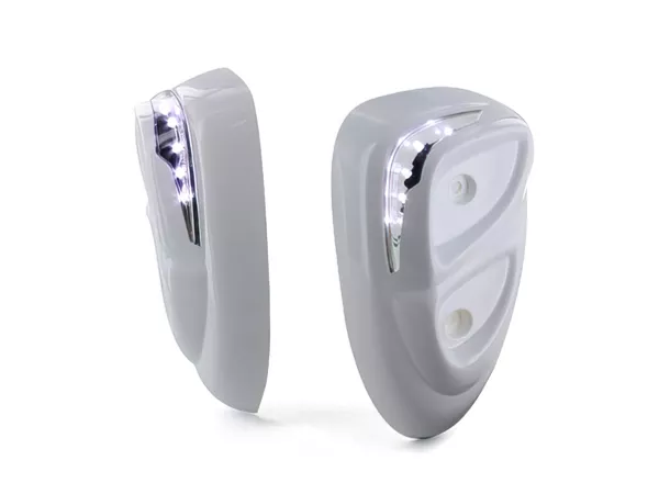 BCD Front Bumper Pads with LEDs MBK Stunt \/ Slider white