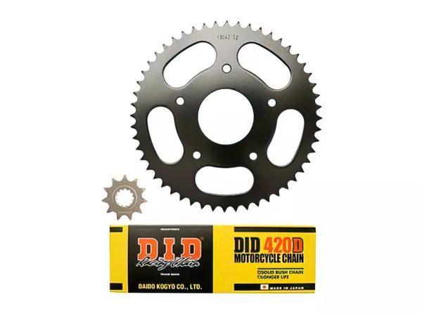 8151-chain-kit-11×52-420-d-62mm-5-holes-peugeot-xp7-xr7-1.webp